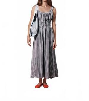 NEW FRNCH obea dress in blue denim